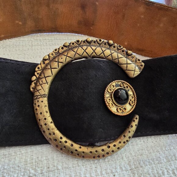 Vintage Black Leather Belt with Gold Details & Studded with Glass Beads - Picture 2 of 10